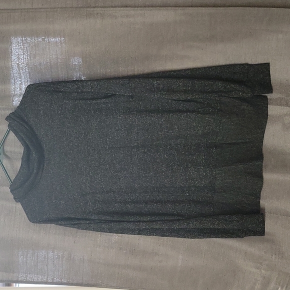 NWT Peace & Pearls women's sweater size M - Picture 5 of 5